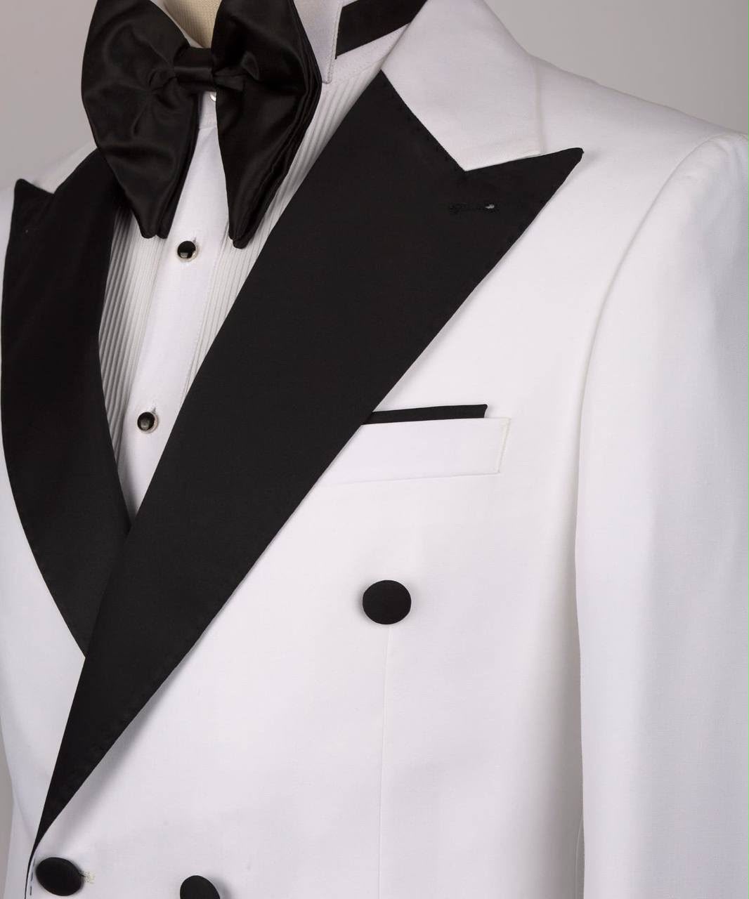 Koss Atelier Monte Carlo White & Black Double-Breasted Tuxedo
