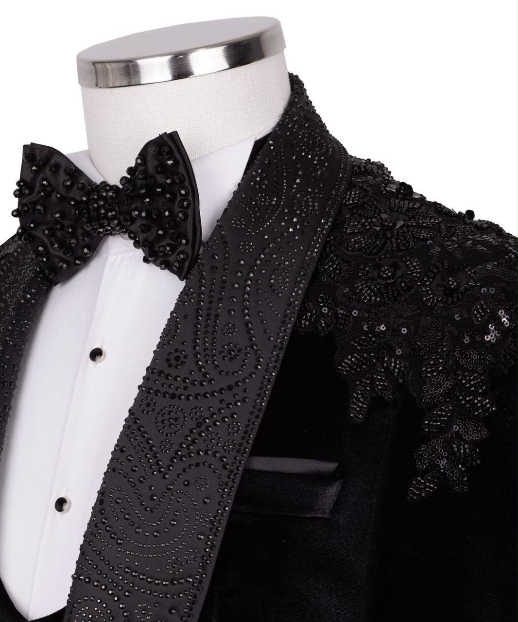 Black Luxury Embellished Evening Tuxedo – Modern Fit Shawl Lapel Suit