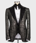 Pointed-collar tuxedo 3-piece set with black bow tie, satin lapels, patterned jacket